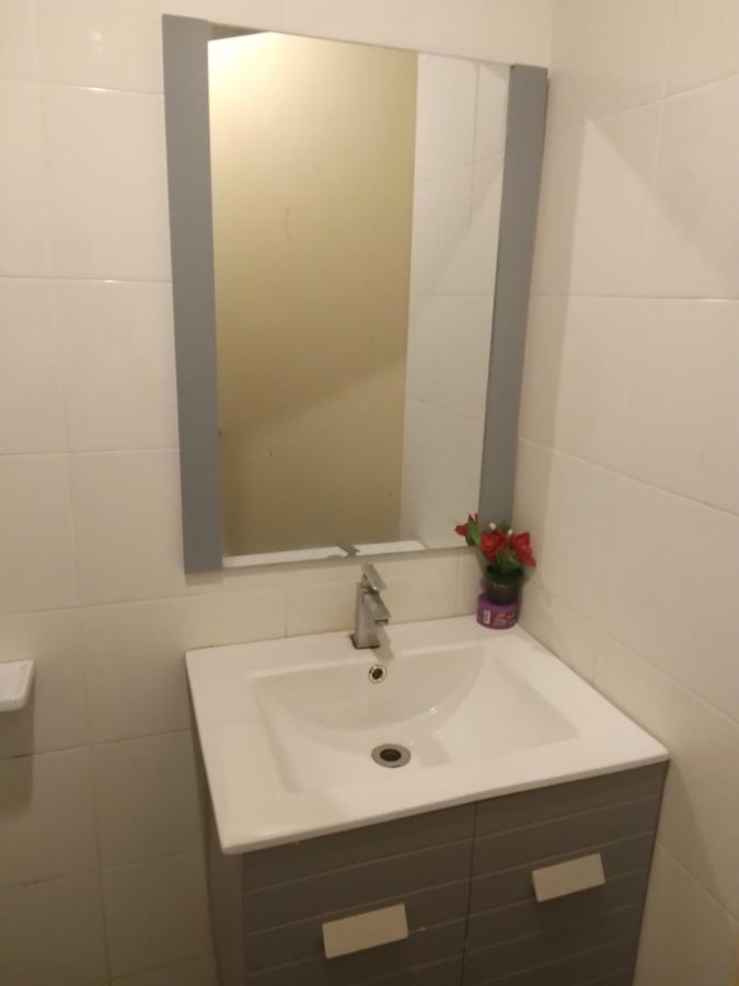 El Fateh Apartment 2 Bedroom 瓦卡夫车叶 外观 照片